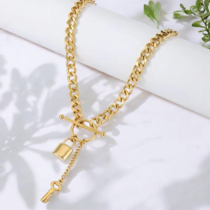 Leslie Necklace